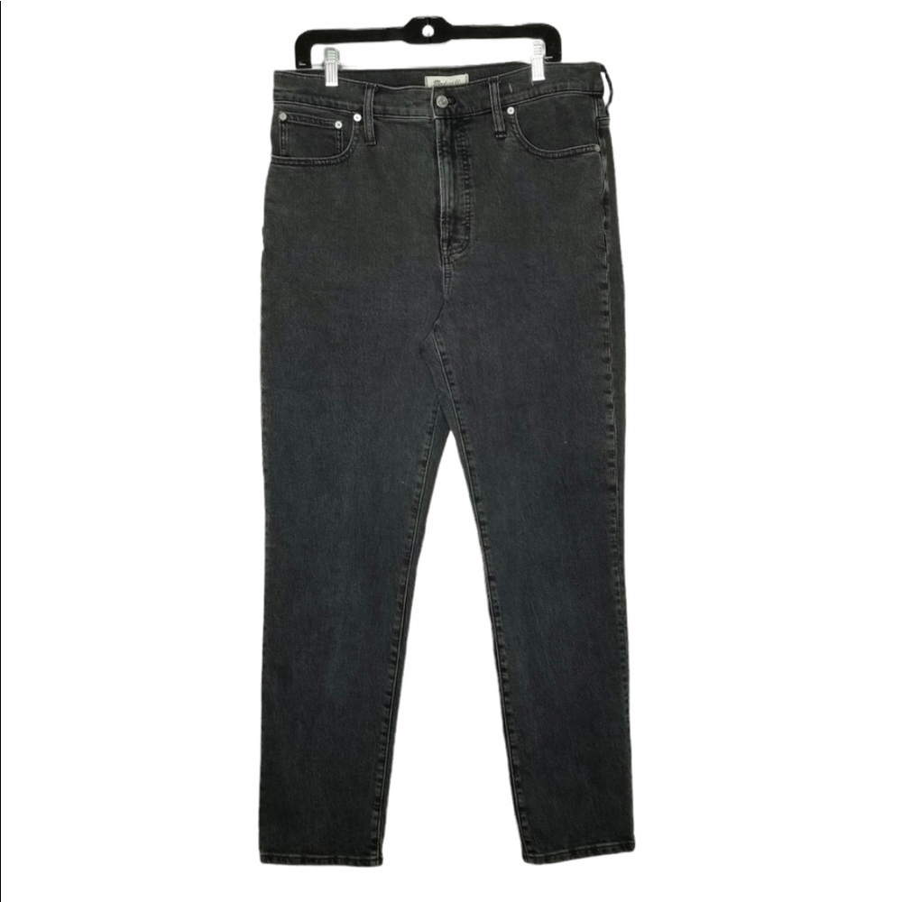 Madewell Perfect Vintage Jean. Size 31 tall.